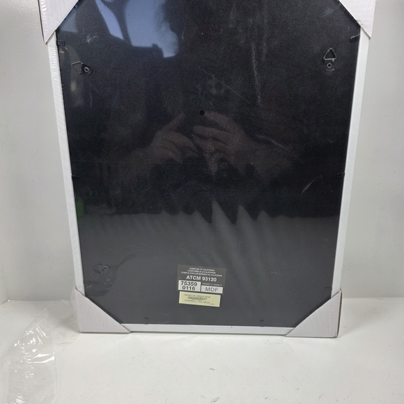 Keepsake Box with Butterfly Design - Picture 6 of 10